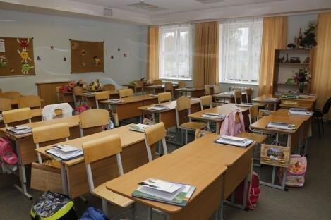 В фондах школьных библиотек Ханты-Мансийска – свыше 162 тысяч учебников В фондах школьных библиотек Ханты-Мансийска – свыше 162 тысяч учебников
