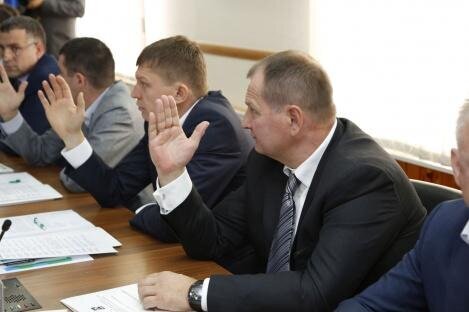 В Ханты-Мансийске прошло первое заседание Думы шестого созыва В Ханты-Мансийске прошло первое заседание Думы шестого созыва