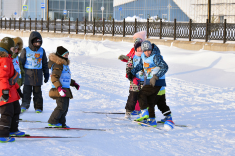 Хантымансийцы встают на лыжню