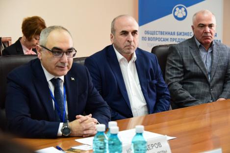 Будем сотрудничать! Ханты-Мансийск и Азербайджан заинтересованы в развитии торговых отношений и туризма