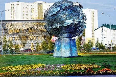 К юбилею первого полета человека в космос в Ханты-Мансийске пройдут праздничные и памятные мероприятия