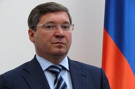 Поздравление полпреда президента РФ в УрФО Владимира Якушева с Днем России и с Днем Ханты-Мансийска Поздравление полпреда президента РФ в УрФО Владимира Якушева с Днем России и с Днем Ханты-Мансийска