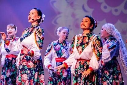 «Первый» – концерт творческих коллективов и солистов КДЦ «Октябрь» 