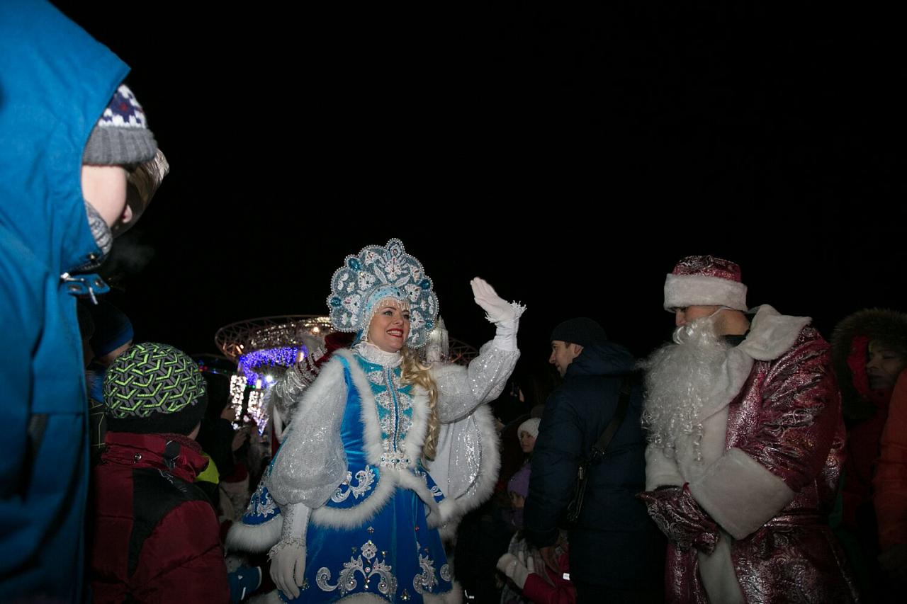 Какая новогодняя столица. Новогодняя столица России Ханты-Мансийск. Новогодняя столица 2017. Новогодняя столица в 2022 году. Ханты-Мансийск Новогодняя столица 2021.