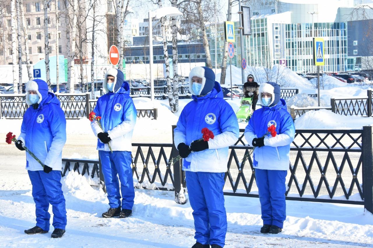 В Ханты-Мансийске отметили День памяти о россиянах, исполнявших служебный  долг за пределами Отечества