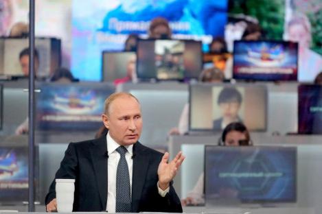 Президент РФ Владимир Путин ответит на вопросы жителей страны в прямом эфире