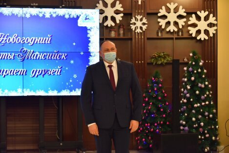 «За заслуги перед городом Ханты-Мансийском». Максим Ряшин наградил ветеранов «За заслуги перед городом Ханты-Мансийском». Максим Ряшин наградил ветеранов