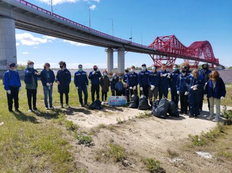 Молодежь Ханты-Мансийска приняла участие в мероприятиях Международной экологической акции «Спасти и сохранить»