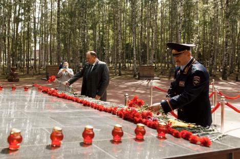 Память павших в годы Великой Отечественной войны почтили в Ханты-Мансийске