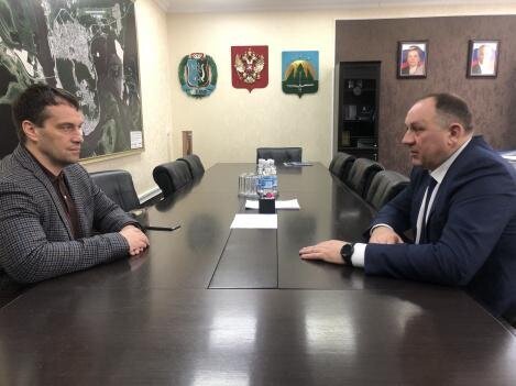 Сенатор Эдуард Исаков примет участие в проектировании инклюзивной детской площадки в Ханты-Мансийске Сенатор Эдуард Исаков примет участие в проектировании инклюзивной детской площадки в Ханты-Мансийске