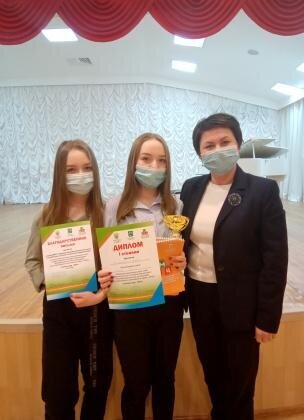В Ханты-Мансийске выбрали ученика года В Ханты-Мансийске выбрали ученика года