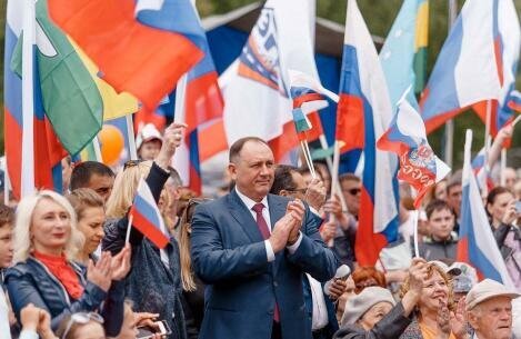 В окружной столице отметят День России и День города 