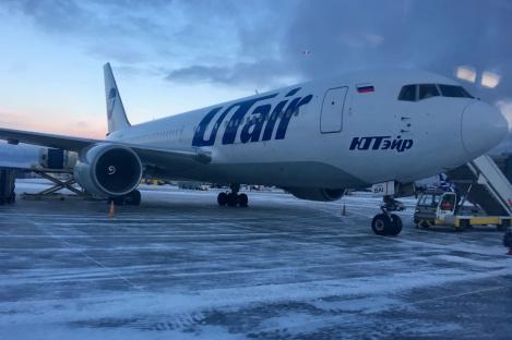 Самолет авиакомпании «ЮТэйр» совершил экстренную посадку в Ханты-Мансийске