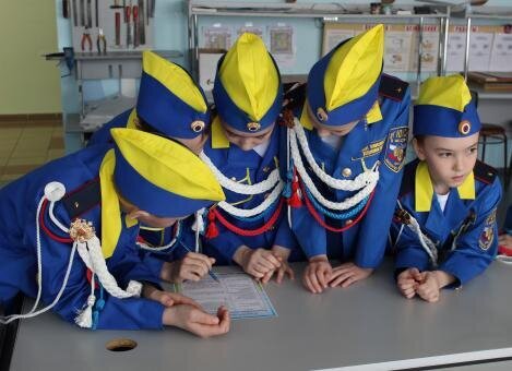 Школьники продемонстрировали  знания правил дорожного движения на городском слёте 