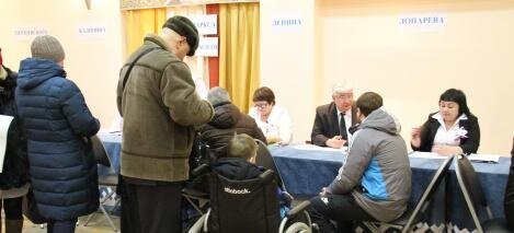 Жители Ханты-Мансийска выбирают будущее своей страны!