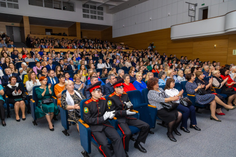 Чествование педагогов состоялось в Ханты-Мансийске