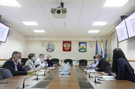 В Ханты-Мансийске обсудили актуальные проблемы, связанные с пандемией и доступной средой В Ханты-Мансийске обсудили актуальные проблемы, связанные с пандемией и доступной средой