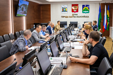 Готовность коммунальных служб обсудили на заседании комитета по городскому хозяйству Думы Ханты-Мансийска