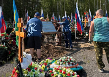 Хантымансийцы привели в порядок могилы участников и ветеранов войн