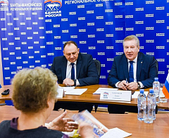 Борис Хохряков и Максим Ряшин провели совместный прием граждан по личным вопросам