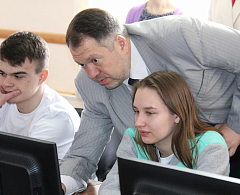 Студенты ЮГУ ознакомились с работой городской администрации