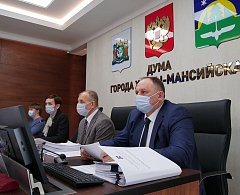 Максим Ряшин отчитался перед депутатами о работе в 2021 году