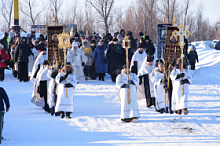 Крещенские купания в Ханты-Мансийске отменены из-за тонкого льда