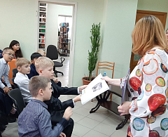 В библиотеке №4 прошло заседание клуба «Содружество»