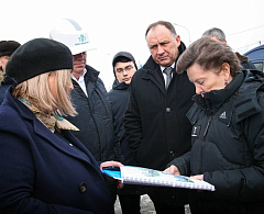 Наталья Комарова оценила ход строительства объектов в Ханты-Мансийске