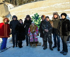 Новогодний марафон волшебных событий «Ханты-Мансийск – Новогодняя столица России 2017 /2018» завершился передачей символа проекта Туле