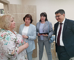 Стоматологическую поликлинику Ханты-Мансийска посетил замминистра здравоохранения РФ Павел Пугачев