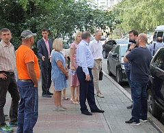 В окружном центре продолжается приемка дорог при участии представителей общественности