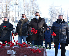 В Ханты-Мансийске почтили память россиян, исполнявших служебный долг за пределами Отечества