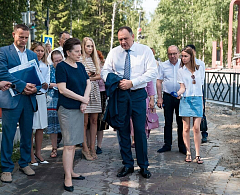 Губернатор Югры оценила ход ремонта улицы Мира